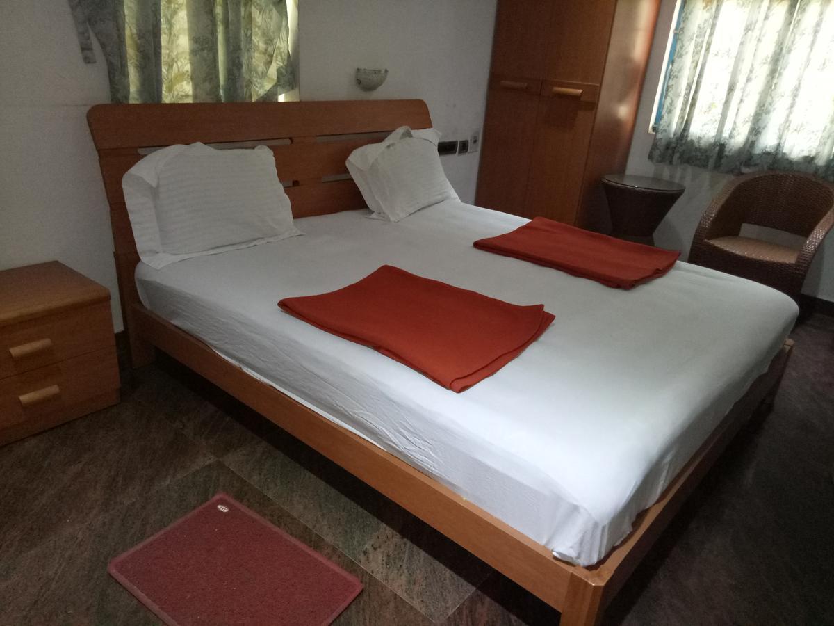 Grand International Hotel Erode Kültér fotó
