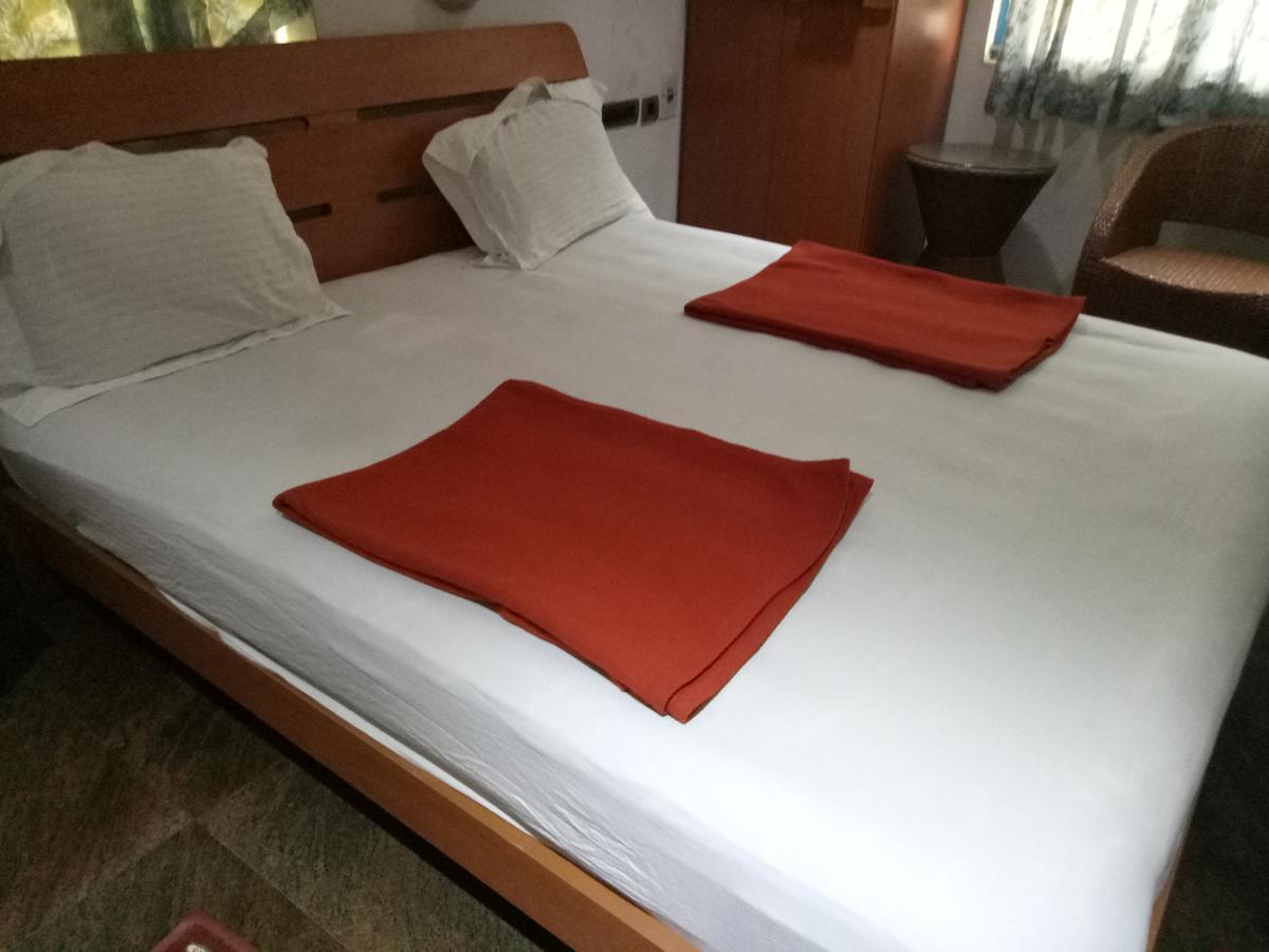 Grand International Hotel Erode Kültér fotó
