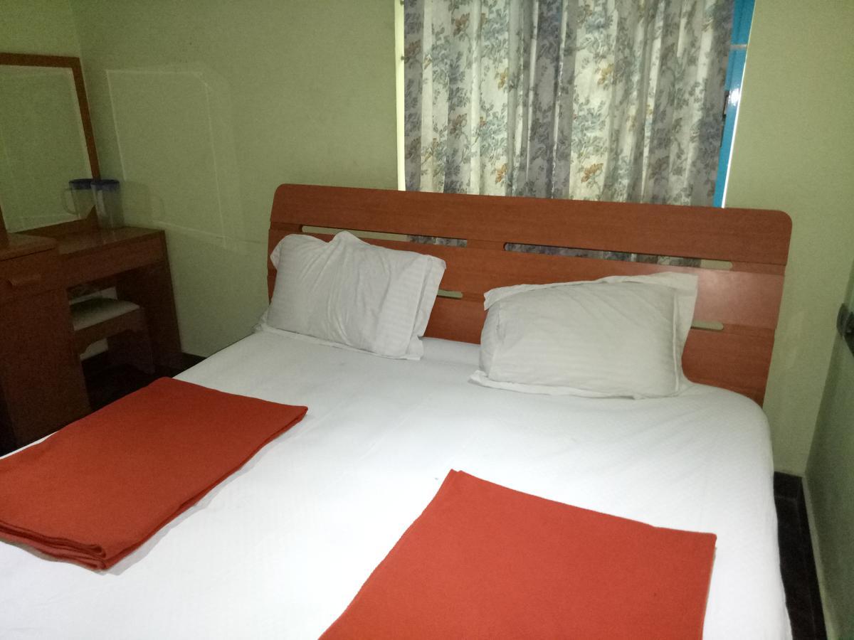 Grand International Hotel Erode Kültér fotó