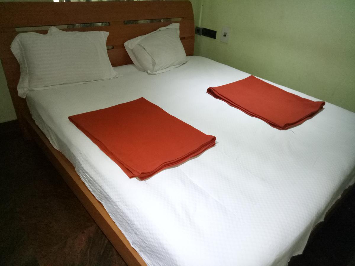 Grand International Hotel Erode Kültér fotó