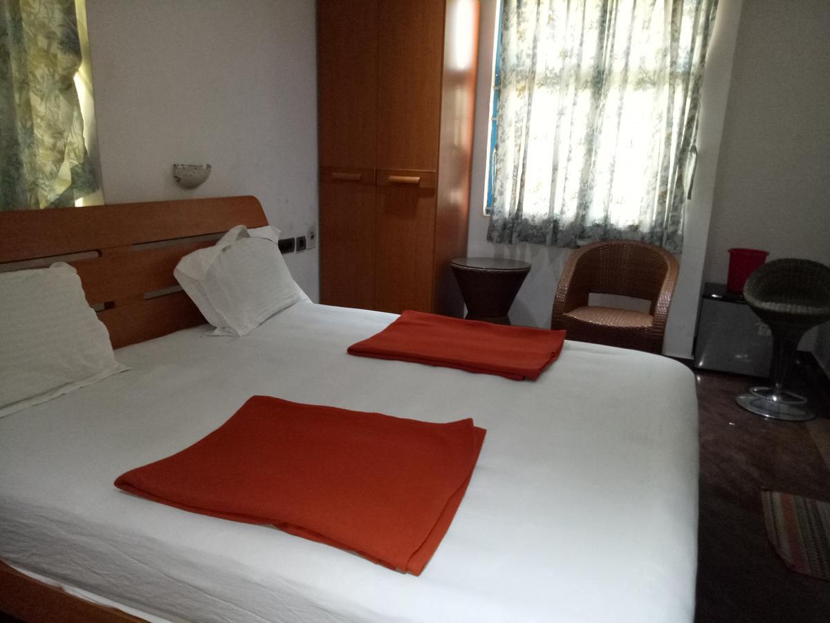 Grand International Hotel Erode Kültér fotó